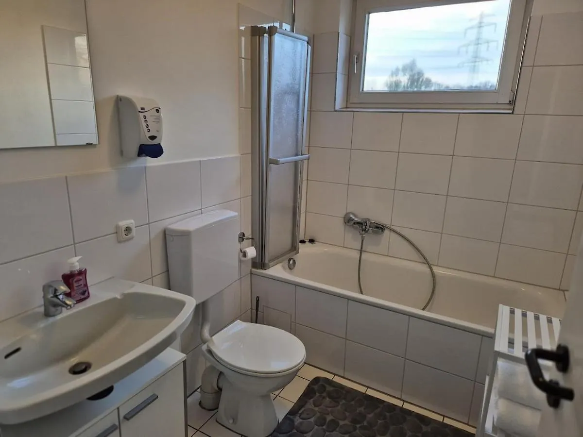 Modern Apartment For 6 Guests Hamburg